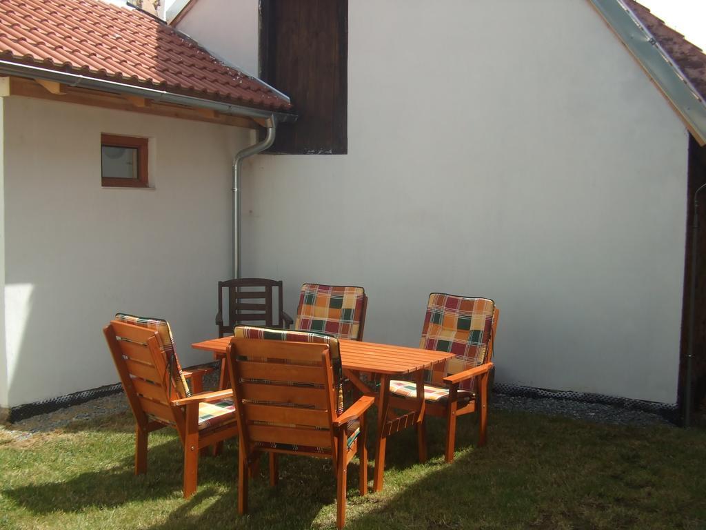 Apartman Mirkovice Apartment Стая снимка